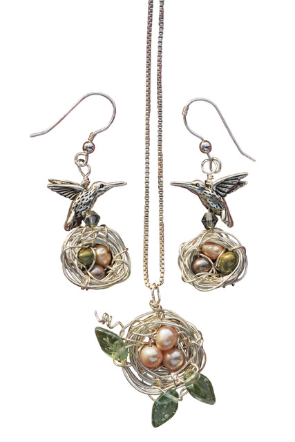 Jewelry by Linda Melvin